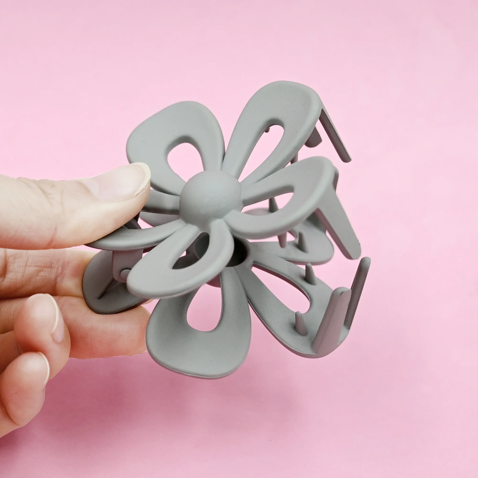 Mane Trend Gray and Black Flower Claw Clips, 2 Pack - Image 3