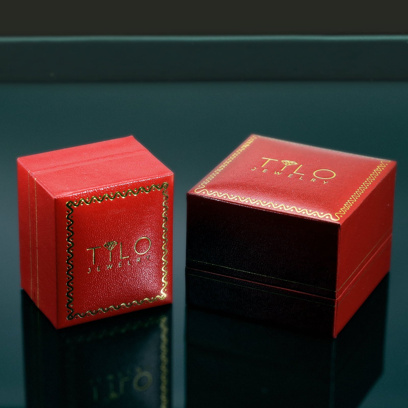 Tilo Jewelry 10K Yellow Gold Infinity Loop Ring with Cubic Zirconia CZ Stones | Size 8 | Women & Unisex - Image 3