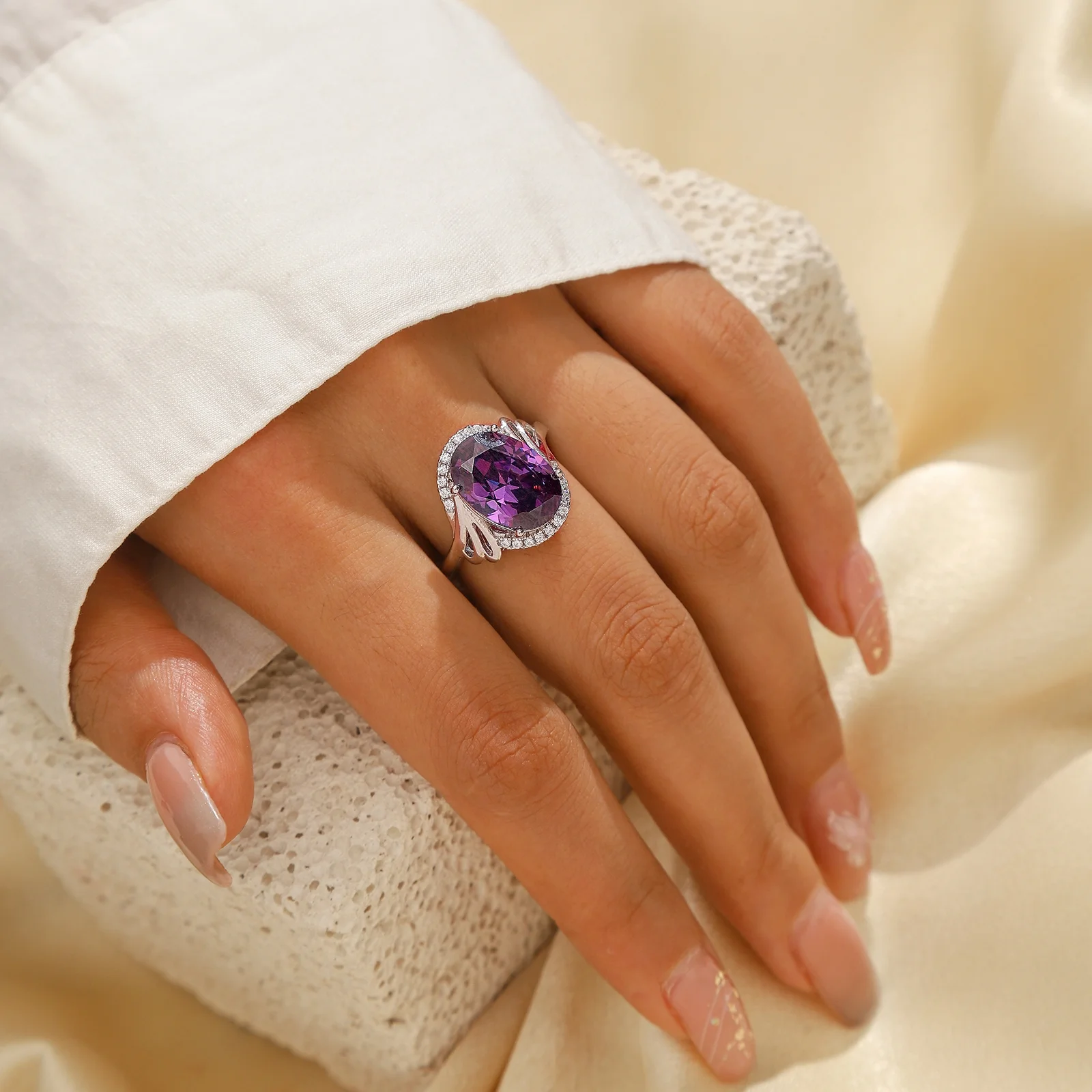 Juwaliy Halo Oval 8Ct Women Ring 925 Sterling Silver February Birthstone Amethyst Purple Crystal Jewelry Mother Grandma Birthday Valentine's Day Gift - Image 9